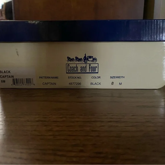 Coach and Four Leather Boots. - Picture 2 of 7